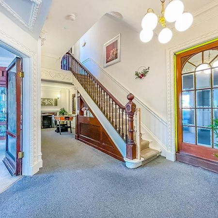 *Rf9Bc* For Your Most Relaxed & Cosy Stay + Free Parking + Free Fast Wifi * Leeds  Bagian luar foto