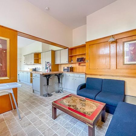 *Rf9Bc* For Your Most Relaxed & Cosy Stay + Free Parking + Free Fast Wifi * Leeds  Bagian luar foto