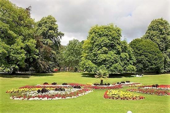 *Rf9Bc* For Your Most Relaxed & Cosy Stay + Free Parking + Free Fast Wifi * Leeds  Bagian luar foto